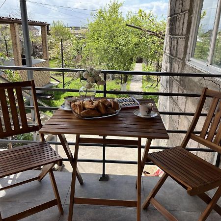Дом В Аренду - Kharberd House, Долгосрочная И Краткосрочная Аренда Yerevan Exterior foto